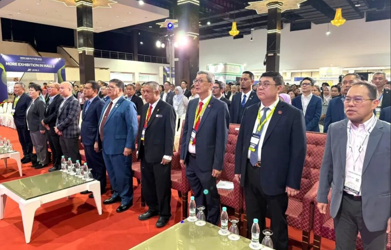 东盟江苏商会联盟亮相第46届东盟议会联盟大会博览会